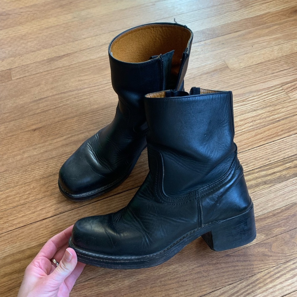 Frye Campus boots